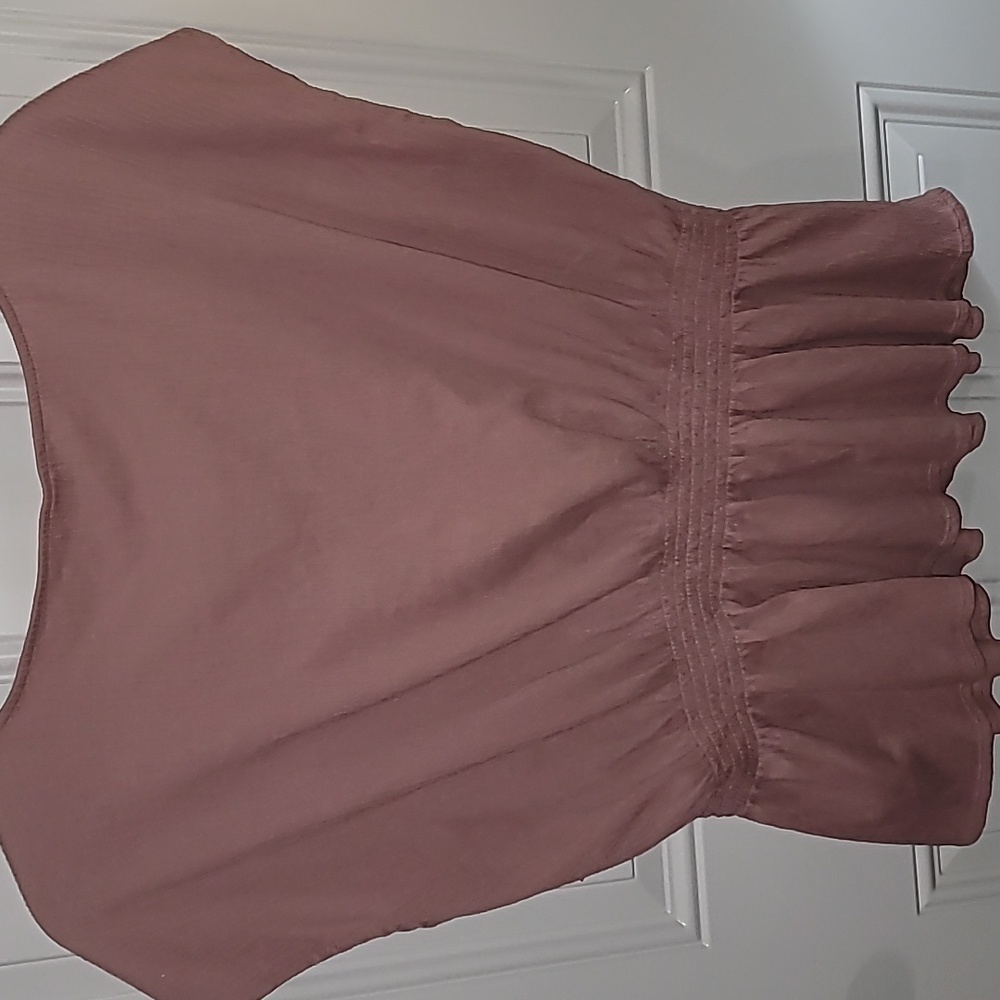 Old Navy Dusty Pink Blouse - Picture 9 of 9
